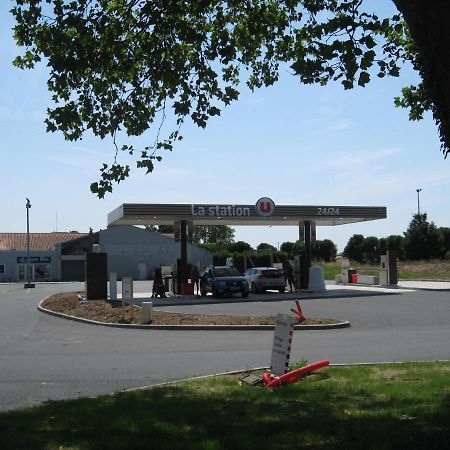 Gite Le Cozillon Cozes Exterior photo